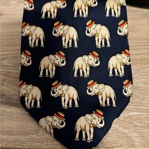 Brooks Brothers Bintage tie -Elephant Straw Hat Red, Blue, Yellow